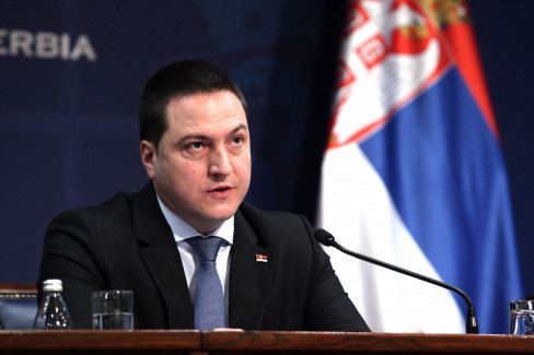 Branko Ružić ministar prosvete