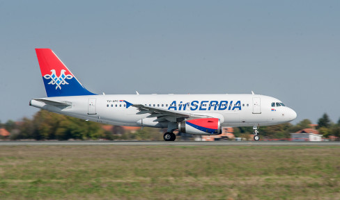 Er Srbija avion