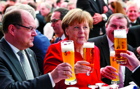 Kristijan Šmit i Angela Merkel 5.11.2021.