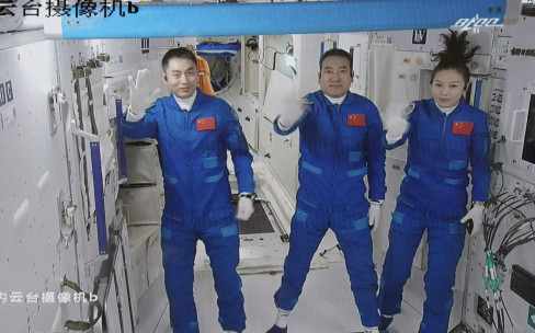 Kineski astronauti 