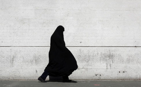 iran, burka, 1. 10. 2022. 