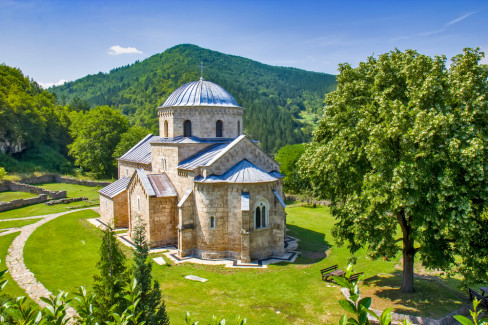 manastir Gradac