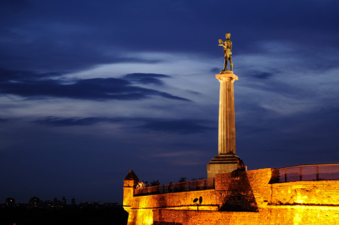 beograd noću