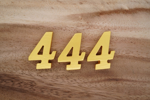 broj 444