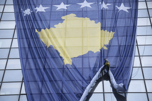 kosovo-h_54116941.jpg